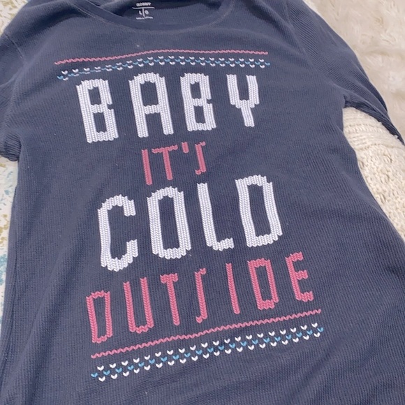 Old navy Baby It’s cold outside knit top size large - Picture 5 of 6
